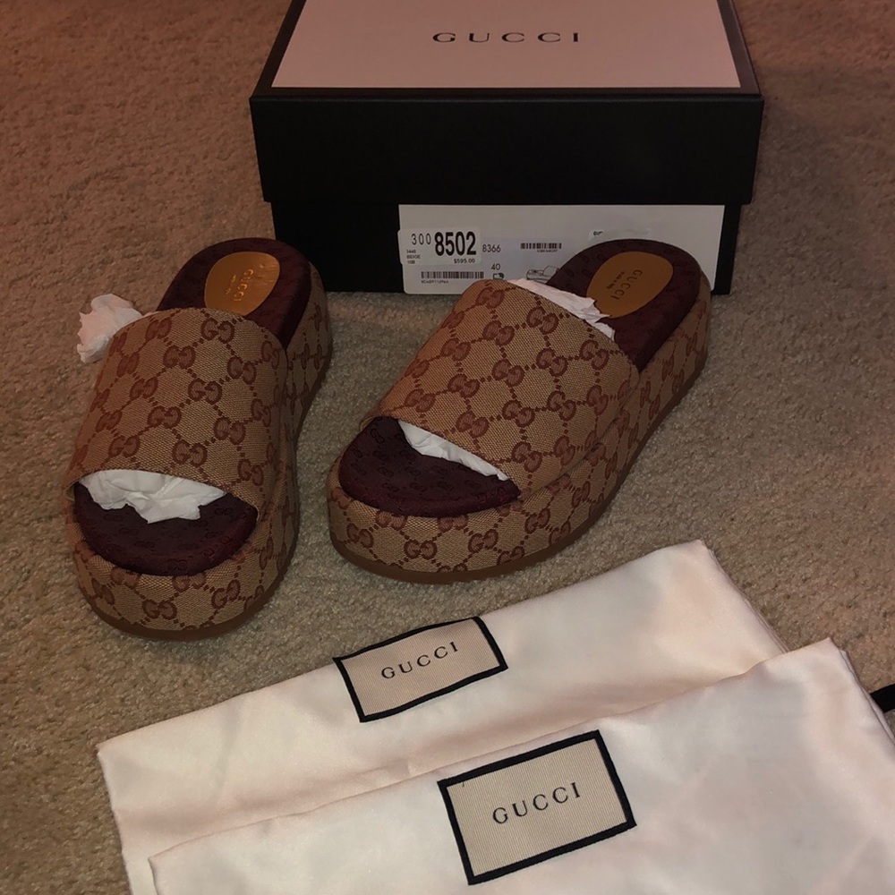 GUCCI ANGELINA PLATFORM CANVAS GG